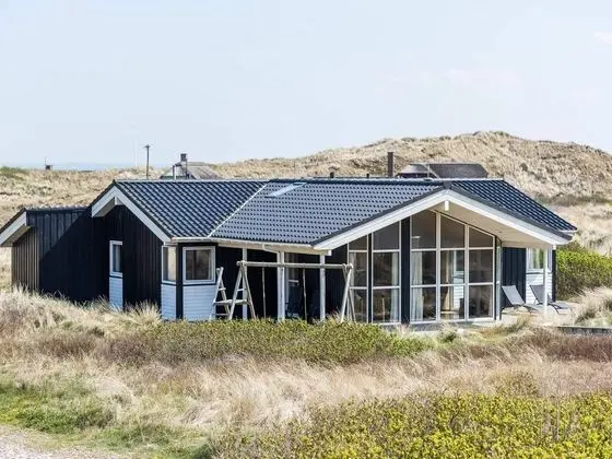 10 Person Holiday Home on a Holiday Park in Hvide Sande