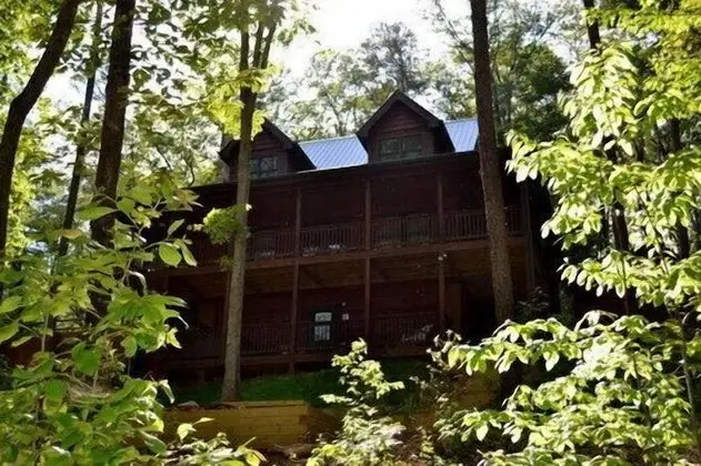 100 Acre Wood- Blue Ridge 7 mi, Near Ocoee River