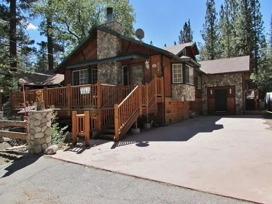 100 - Cedar Hideaway