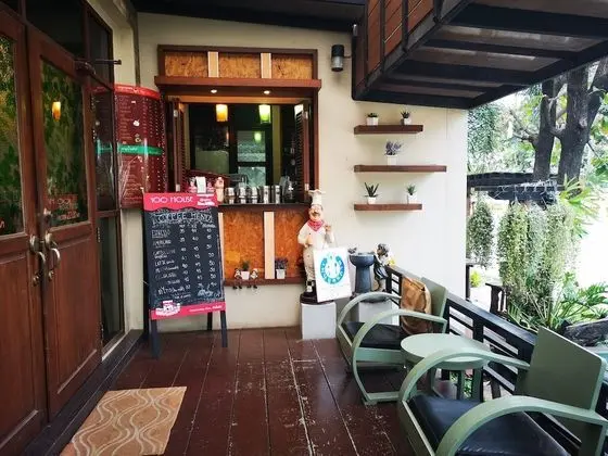 100 House Hotel - Yerinde Yemek
