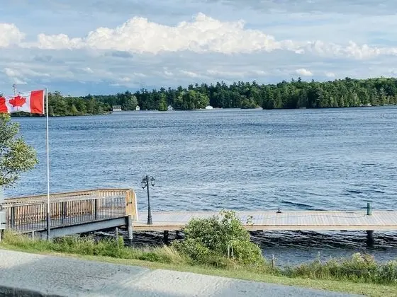 1000 Islands B&B – The Bulloch House