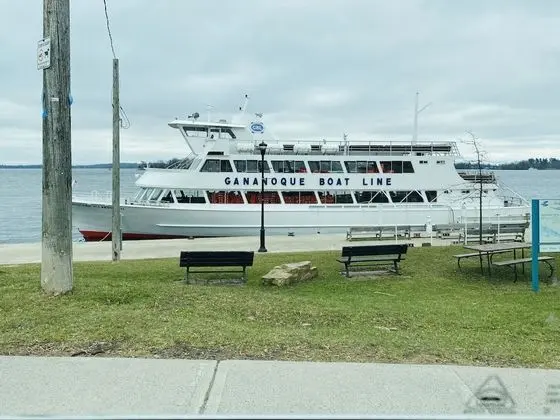 1000 Islands B&B – The Bulloch House - Havuz