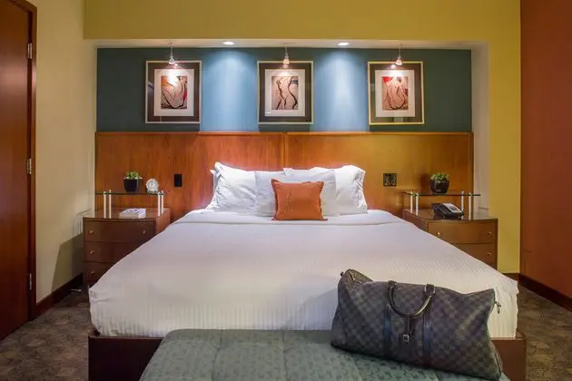 Hotel 1000