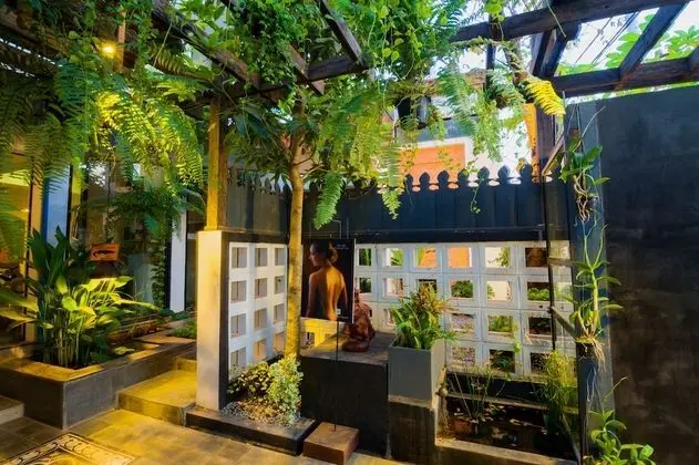 1004 Boutique Hotel - Dış Mekan