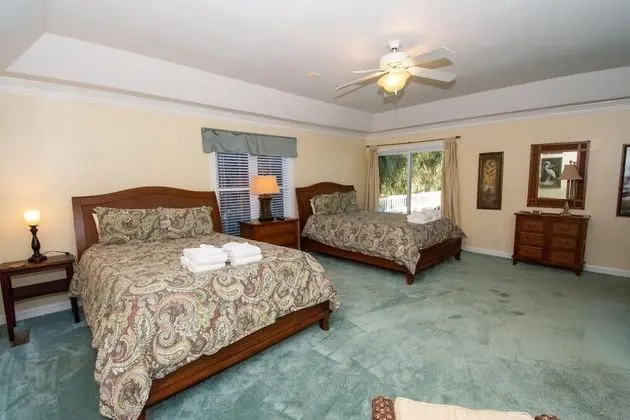 101 Ocean Point Dr - Oda