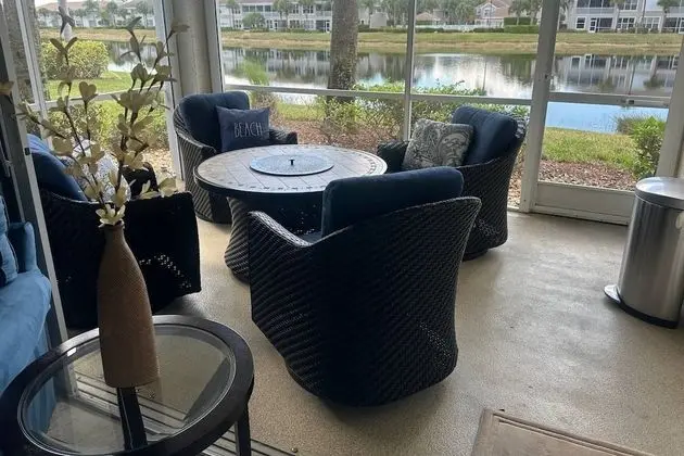 10118 Colonial Country Club Blvd #410 - Oda