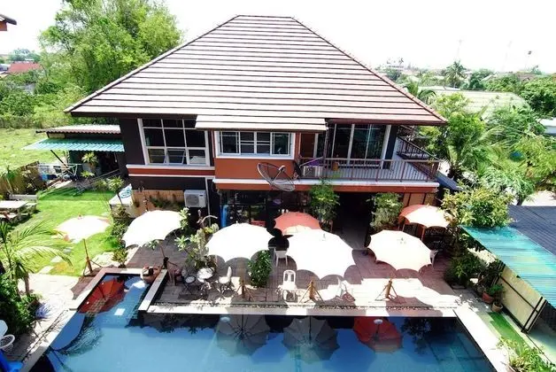 102 Residence