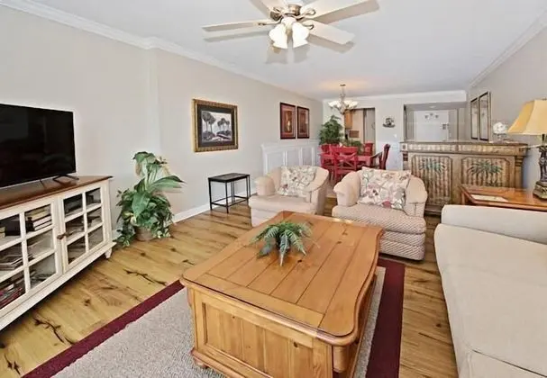 1027 Caravel Court at The Sea Pines Resort - Oda Düzeni
