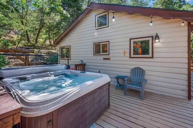 103 - Bow Canyon Escape - Spa