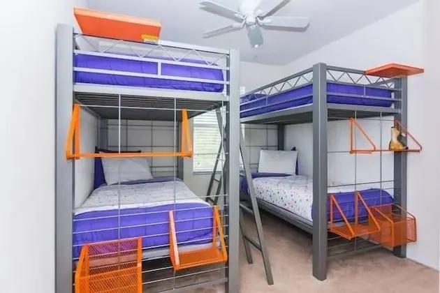 1030 LF - Bella Vida - Special 3Bd 13 Minutes to Disney - Oda