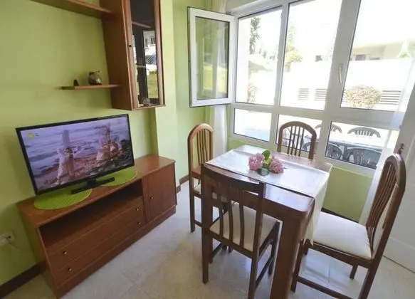 103566 -  Apartment in Isla