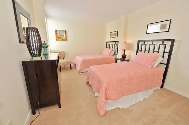 1044 Caravel Court at The Sea Pines Resort - Oda