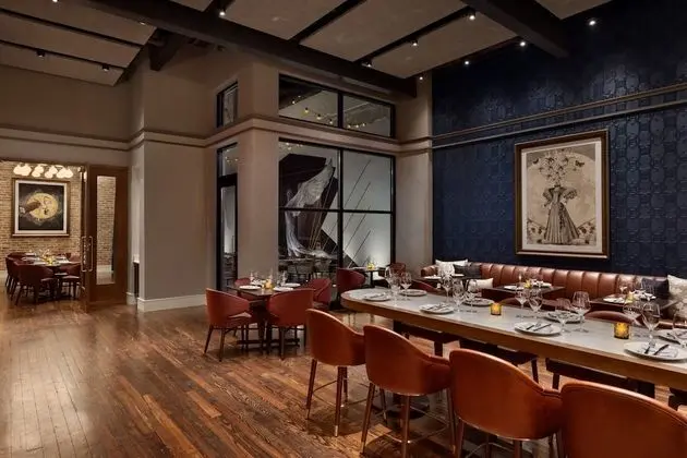 106 Jefferson Huntsville, Curio Collection by Hilton - Yerinde Yemek