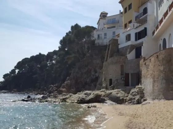 106155 - House in Llafranc