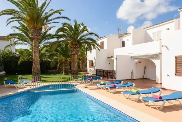 107492 - Apartment in Cala Blanca - Havuz