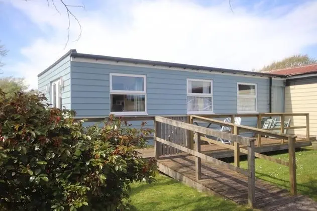 10A Medmerry Park 2 Bedroom Chalet