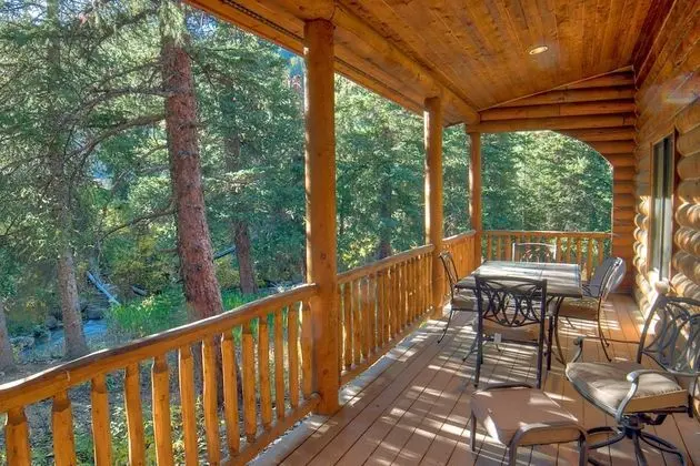 114 Mark Court Private Home with Hot Tub