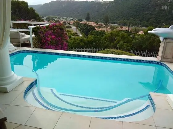 115 On Beachy Head Drive Guest House - Havuz