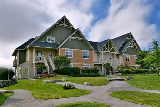 115 Fairway Court