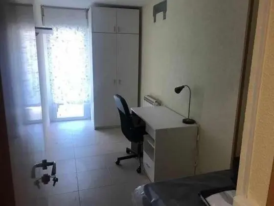 12 Octubre Residence - Oda