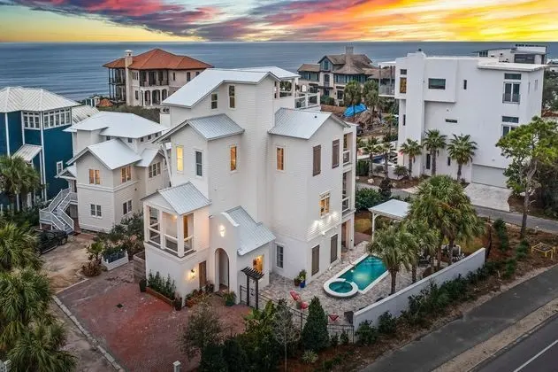 12 Periwinkle Ln Beach Blessings