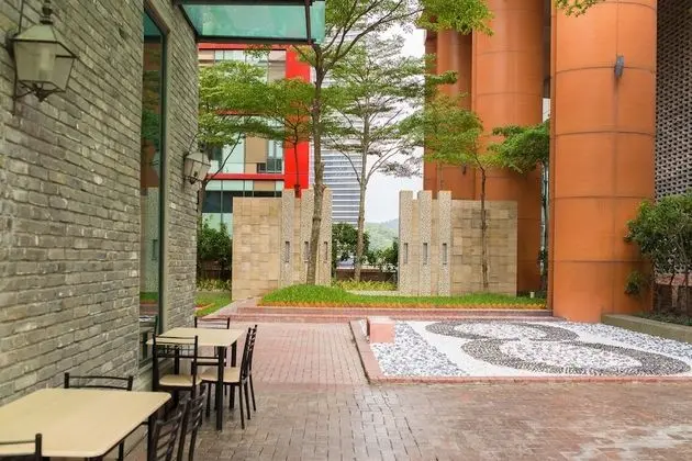 The 12 Suite Empire Damansara