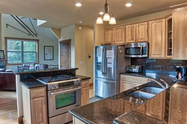 120 Rachel Lane Private Home with Hot Tub - Mutfak