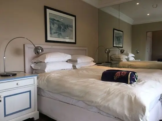 123 Ocean View Drive Apartment