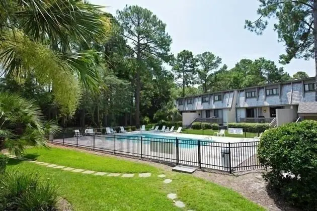 1255 Harbour Town Club at The Sea Pines Resort - Havuz