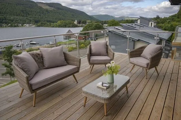13 Loch View Stunning Loch Views