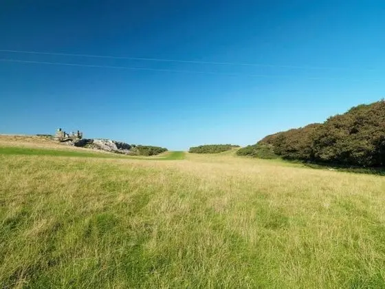 13 'zaniah' Bell Tent Glamping Anglesey