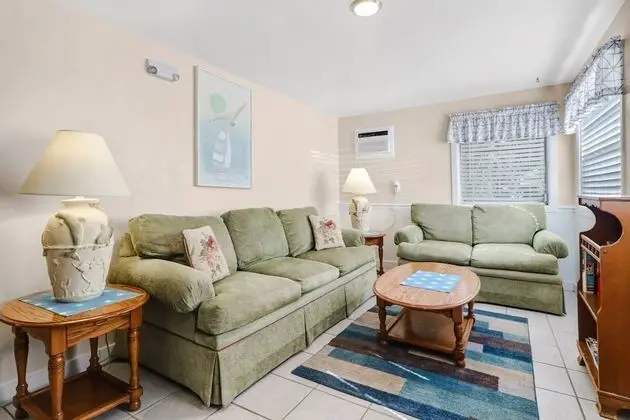 1321 Santos Rd 102 - Dış Mekan