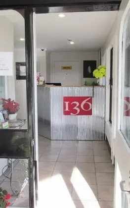 136 On Bealey - Motel - Lobi