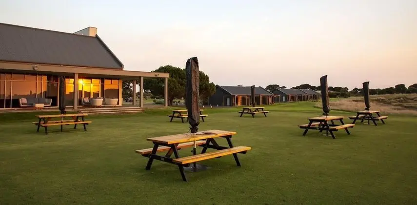 13th Beach Golf Lodges - Dış Mekan