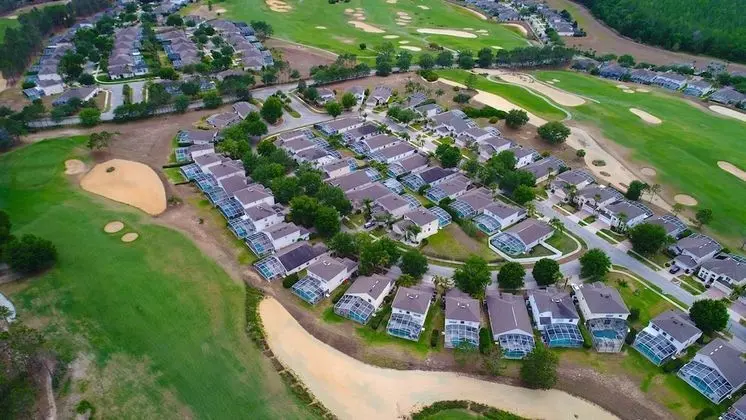 14 RM Disney Mansion Golf Resort Pool-golf-tennis