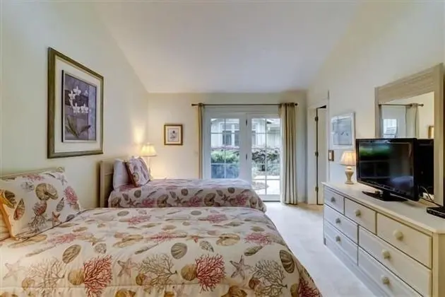 14 Stoney Creek at The Sea Pines Resort - Oda