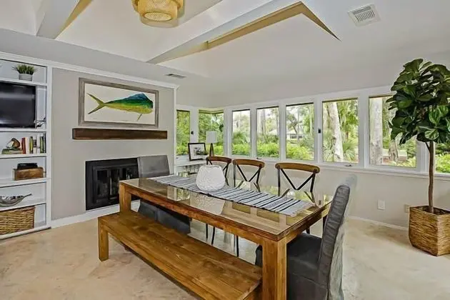 14 Turnberry Lane at The Sea Pines Resort - Mutfak