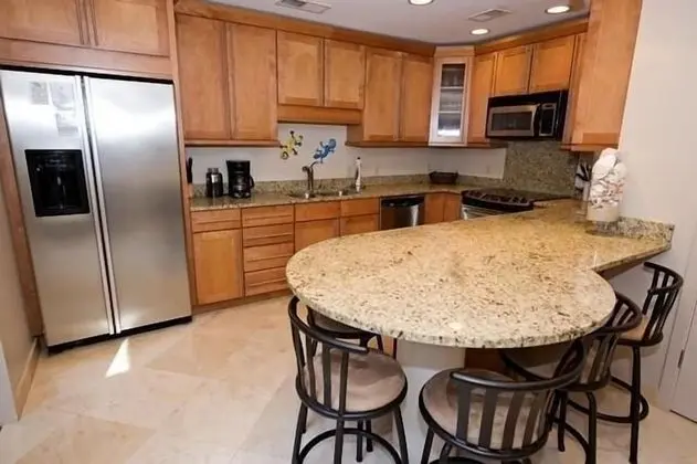 14 Turtle Lane at The Sea Pines Resort - Mutfak