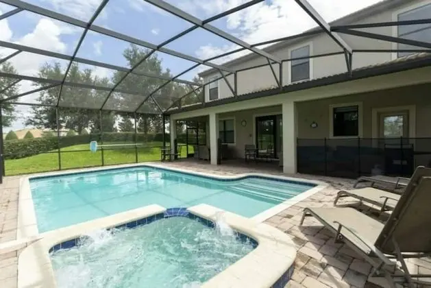 1400 Stunning 8bed With Amazing Game Room