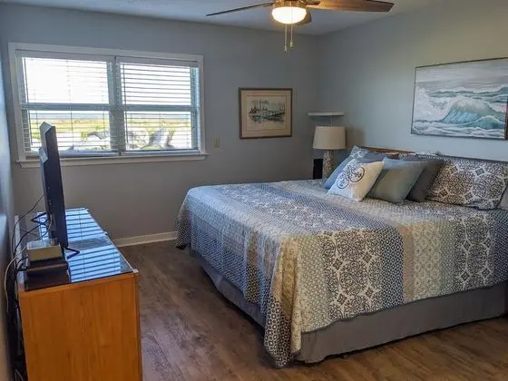 143 Capt John Fripp Villa - Oda
