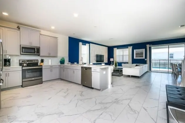 1583pd Amazing Champions Gate 8 Bedroom 5 Bath - Mutfak