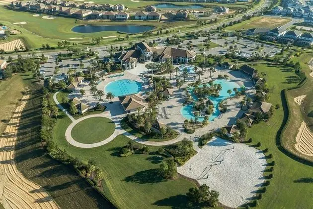 1588tl- The Retreat at Championsgate