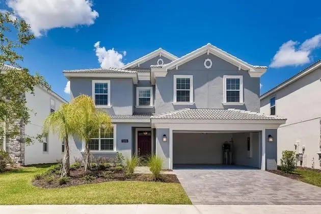 1596 MC Champions Gate - Luxury 6 Bed Single Family