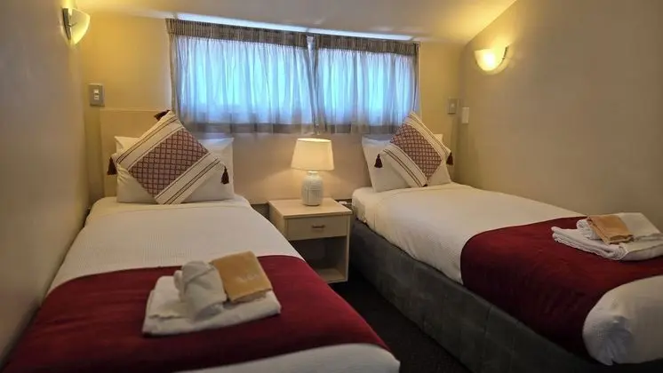162 Kings of Riccarton Motel - Öne Çıkan Resim
