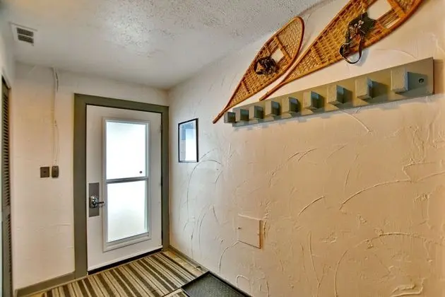 163 Tyrolean Rustic 4 bedroom chalet - Lobi