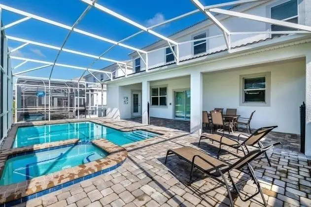 1698cg 6 Bedroom Home by Redawning - Havuz