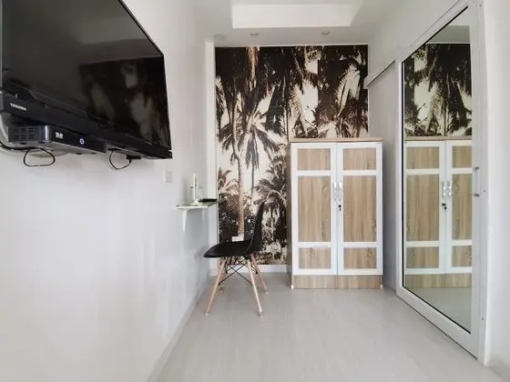 1715 House & Caff Resort Phuket - Oda
