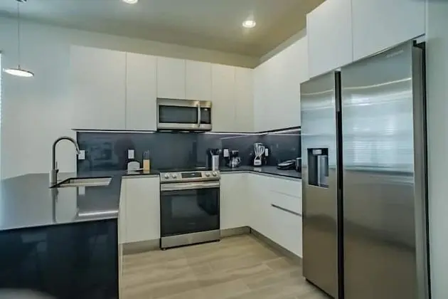 17510 HF - Hidden Forest - Modern 4BR Th-private Pool BBQ - Oda