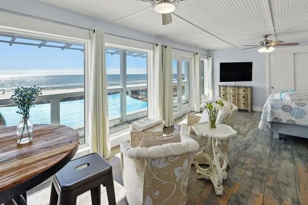 17807 Front Beach Road Blue Serenity
