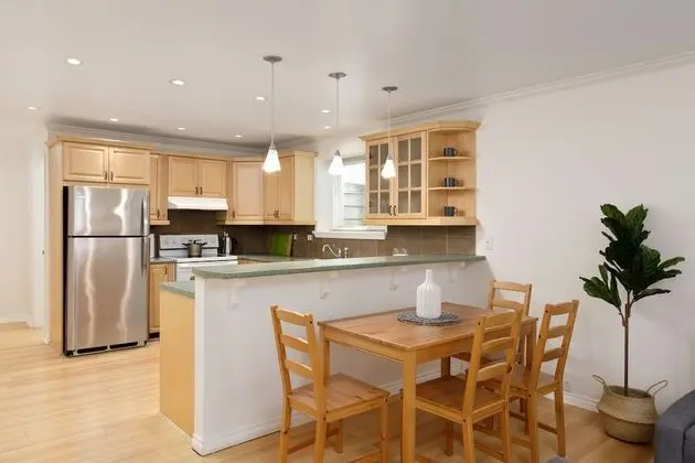 1781 Garden Avenue - Mutfak